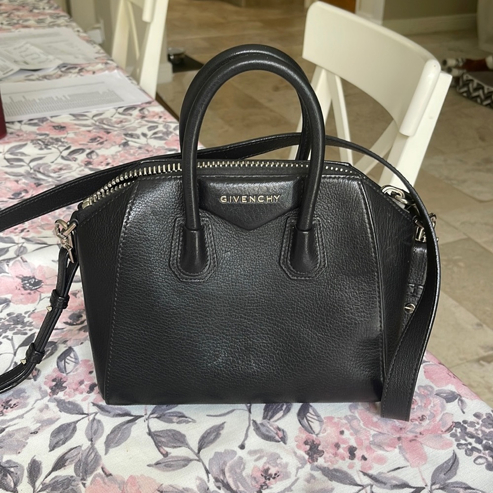 Givenchy Antigona - black, small with silver tone hardware